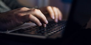 Former Yahoo Employee Pleads Guilty to Hacking Thousands of Accounts to Find Nude Photos