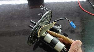 bike fuel pump repair #technomitra #repair #repairing #bike #bikes #bikefuelpump #fuelpump #fuelpumps #fuelpumpsrepair #fuelpumpproblems #fuelpumprepair #fuelpumpreplacement #fuelpumprepairs | Techno Mitra