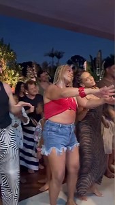 124K views · 123 reactions | Durante o último fim de semana, atores e...