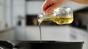 Pouring Olive Linen Oil Sunflower Different Stock Footage Video (100% Royalty-free) 3905119175 | Shutterstock
