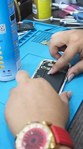 1.8K reactions · 30 shares | ប្តូរថ្មកើនអំពែ iPhone 13 | គុណភាព...