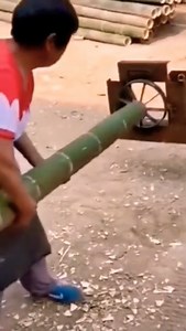 2.4K views · 11 reactions | Bamboo splitter | Discover World | Facebook