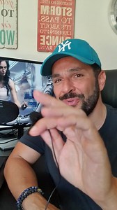 31 reactions · 4 comments | Find potential viral products with artificial intelligence! | Simply Digital | Facebook