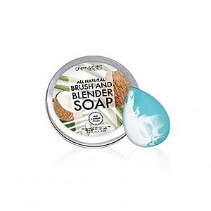 CINEMA SECRETS All Natural Vegan Brush Soap & Blender Bundle, coconut oil based, scrubber included.