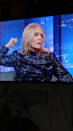 PATSY KENSIT EROTIC MOMENT WITH BOWIE