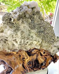 Symbiotic specimen of white crystal and chalcopyrite #crystal #specimen | SD Crystal