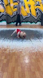 Break dance?? 🤣 | French Bulldog Club
