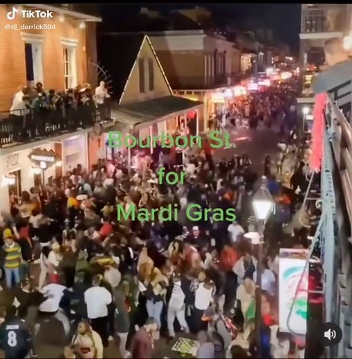 #mardigras2022 #bourbonstreet #neworleans #carnival