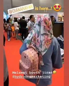 1.4K views | Hydro One brand ambassador @dianarafar is here to light up our booth at Homedec...! Thank you for the support and the honour is ours to meet the amazing @zamarulhisham93 in person..! 朗‍‍ Visit our Instagram for complete footage..! | Hydro One | Facebook
