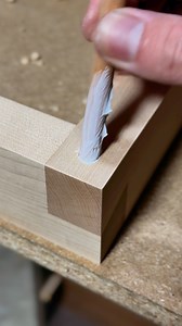 Strengthen half-lap joints with angles and dowels #woodworking #joint #DIY #woodworkingtips #jig | Linwood Sanders