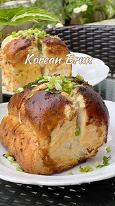 Sundays are all about indulgent treats. When I was growing up, we would get ‘Brun Pav,’ a hard bun with a soft, spongy inside, from our local baker. We’d stuff it with pounds of butter and enjoy it warm with hot chai and spicy potato wafers. Pune is a treasure trove of local bakeries, each with its unique bread style. Recently, I received these massive loaves of Brun from my cousin who visited over the weekend. I couldn’t resist putting my spin on the classic ‘maska’ version, inspired by the tre