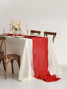 Red Christmas Table Runner | Christmas Wedding Centerpiece | Boho Arch & Baby Shower Decor - Etsy UK