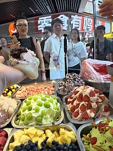 Fruit Cheese Mochi Street Snack: Crispy Fruit Cheesecake Mochi