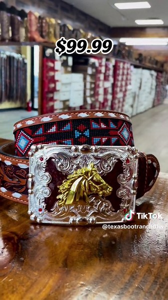 ENVIOS A TODO USA 🇺🇸#texasbootranch#irving #fortworth #boots #fortworth #grandprairie #grandprairie #arlintontx #usa #dallastx #dallas ##sanantonio #viral #envios #fypシ #boots #viralvideo #usa #tx #texas #florida #tacuache #cuh #2022 #newyork #california #denver #tennessee #atlanta #lusiana #washington #chicago #misisipi #minesota #oklahoma #arizona #nuevomexico #kansas #indianapolis #ohio #virginia #northcarolina #alabama