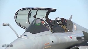 Rafale Horn test ! | Gigglers