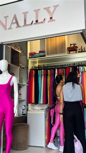 Anally moda fitness on Instagram: "Atendimento humanizado. Aqui nós te ajudamos a montar seu pedido da melhor forma para você obter os melhores resultados! Isso é Anally moda fitness.🥰🛍️🚀"