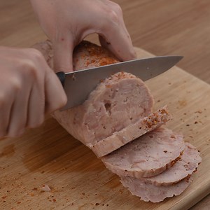 14K views · 445 reactions | A melhor receita de linguiça caseira, bem recheada e simples de fazer. | Aquela Receita | Facebook