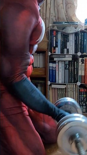 How to wear a full-body muscle suit. Quick steps, perfect fit. #cos #muscle #howto