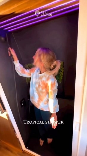 20K views · 432 reactions | One of the most luxurious vans ever? This is a fantastic conversion by @sofia_maximum , check out that shower, we love the slide away toilet Want to convert your own van, get all the information you need from ‘VanLife Acadamy’ (find it in the link in our page bio @camperhacker ) #luxurytravel #luxuriouslifestyle #fancy #livingthegoodlife #vanconversion #luxuryvan | Camper Hacker | Facebook