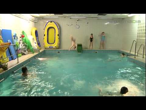 First Visual Swim School, Berlin; Swimming lessons for children & adults: Commercials / ...