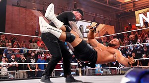 Der Undertaker bringt Bron Breakker auf den Boden der Tatsachen zurück! 💥 #WWENXT | WWE Deutschland