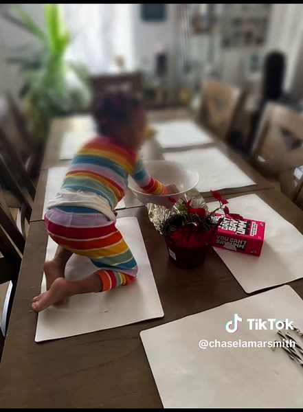 🗣️Siri: google “how to make a child listen” 🤦🏽‍♂️🤦🏽‍♂️ #TooOldForThisSHT #WinterChase