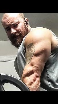 Onlyfans.com/BeefBeast 18+ NSFW musclebear gym hot bull sexy hairy men onlyfans muscle worship gays