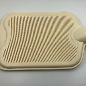 [Hot Item] Hot Water Bag with Cover Medical Rubber Warmer Bottle with Different Size and Color