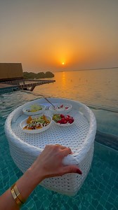 12K views · 12K reactions | A paradise in UAE #uae #dubai #hotel #destination #paradise #beach #relaxing #viral #reels #trend #instagram #fashion #blogger #video #viral #trendy #explorer #explore #videos #videooftheday | Sanah Kanafani | Facebook