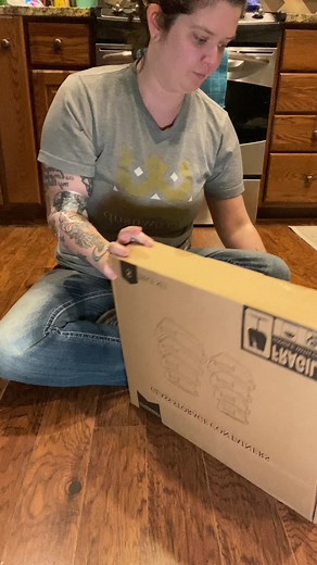 3.5K views · 24 reactions | Comment AMAZON if you want the link to these  My Tiffany blue kitchen is coming together nicely! #kitcheninspo #vtopmartstorage #vtopmartstoragecontainers #glasscontainers #kitchenmusthaves | Whitney Nicole Gebhart | Facebook