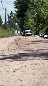 123K views · 696 reactions | AHORA || Encuentra un cuerpo en calle Vicente López y Planes altura de la Corona Golf Club de la ciudad de Concepción. Se trata de una persona de sexo masculino y tendría signos de violencia, según una fuente consultada. NOTA EN DESARROLLO… | Bajo la Lupa | Facebook