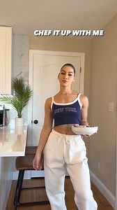 Cauliflower burrito bowl… for my vegans substitute chicken broth for veggie broth or water it’ll be 100% vegan❤️Some of you asked for a vegan dish t #FKWO #FKWO | Analis Cruz