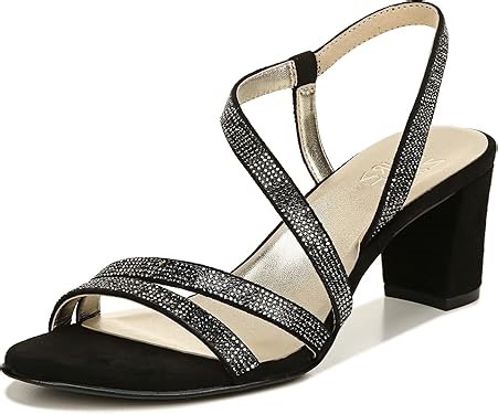 Naturalizer Footwear