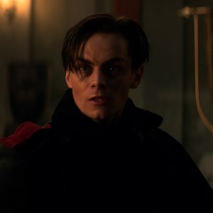 Honestly, Kaz would probably consider this an incredibly thoughtful Christmas gift from Inej in SHADOW AND BONE. | Netflix Geeked