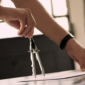 Take charge with the Scuderia Ferrari Pilota Evo Watch 🏎http://ow.ly/BOCv50zWxkF | WatchShop