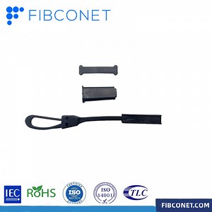 [Hot Item] FTTH Overhead Black 50m Span Optical Optic Drop Wire Clamp with Plastic and Metal Material