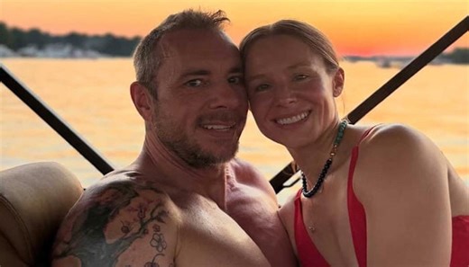 Country singer Darius Rucker confirms engagement to Emily Deahl