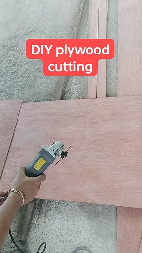 DIY plywood cutting for cock cage. Using cutting disk.. | Sofronio Cage Maker