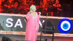 6.1K views · 174 reactions | Emel Sayın-İntizar İzmir Kültürpark Açıkhava Tiyatrosu. 27.09.2024 | Hayat kütüphanesi | Facebook