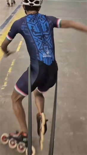 4.9K views · 18 reactions | "COACH’S TIP: Focus on Form – Speed Will Follow!" #CoachsTip #SkatingForm #SpeedWillCome #InlineSpeedSkating #SkateSmart #TechniqueMatters #SkaterLife #SkatingTips #TrainLikeAPro #RollWithPower #InlineSkating #SkatingMindset #FormFirst #SkatingWisdom #PushToProgress Credit goes to respective owner's | Skating Lover | Facebook