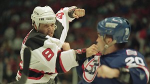 Former NJ Devils enforcer Mike Peluso sues team, Lou Lamoriello over head injuries