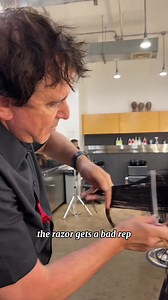 Razor techniques with the master himself, Nick Arrojo! 🤩✂️ #arrojonyc #nycsalon #hairgoals #hairtransformation #hairtrends #hairfashion #hairstyles #haircut #hairproducts | ARROJO