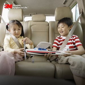 14K views · 18 reactions | 3Mは50年以上に渡り、有害な光線から人びとを守るために、光を制御するサイエンスと画期的なソリューションを提供し続けてきました。 車の中でも家の中でも、人が快適に守られて過ごせるように、3Mの製品がお手伝いをしています。 | 3M | Facebook