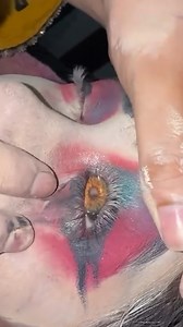 Who Applies Contact Lenses Like That? #makeup #lens #beauty | Robert Welsh