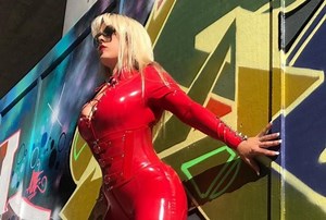 Trampled and facesat in nylon - Mistress Tess Official Profile | LoyalFans