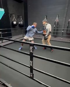 Rate my uppercut! | Aaron Chalmers