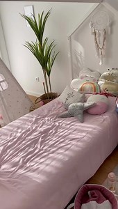 9.6K views · 177 reactions | Antigamente, depois de um dia de escola,...