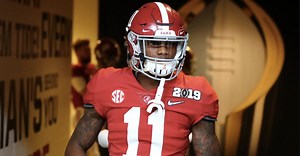 Henry Ruggs' NFL Combine hand measurement off the charts
