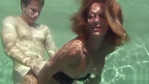 Underwater make up sex