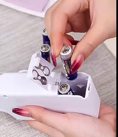 Handheld Sewing Machine, Electric Handy Sewing Machine, Stitch Sew Quick Portable Mending Machine, Perfect for Beginners Sewing Clothes Fabric Curtain Pet Cloth Jeans